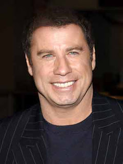 John Travolta, Akshay Kumar to dance on stage together John Travolta, Akshay Kumar to dance on stage together