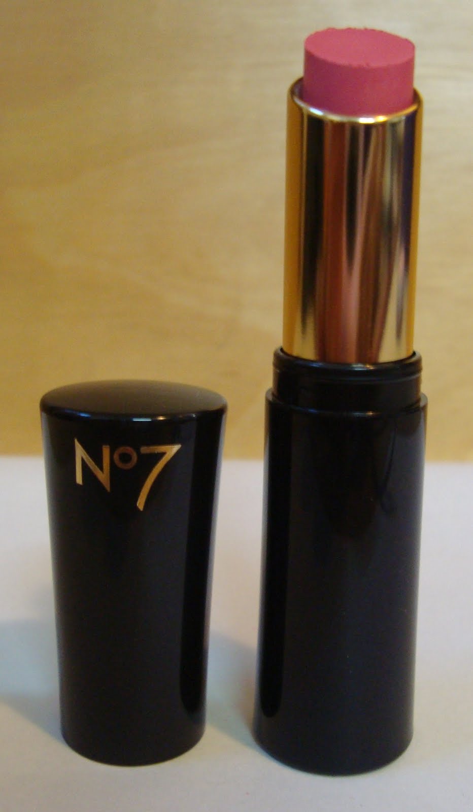 One Girl's Passion For Makeup Review Boots No 7 Stay Perfect Lipstick
