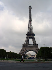 TORRE EIFFEL, PARIS, FRANCIA