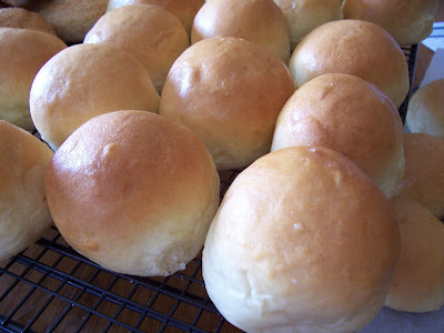 Amber S Delectable Delights Pillow Soft Dinner Rolls