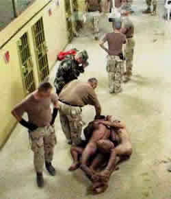 http://2.bp.blogspot.com/_ZTEwb3FNX-w/ShrjvHpdZAI/AAAAAAAAAB0/yKbFGXWqEsM/s400/iraq_torture_01.jpg