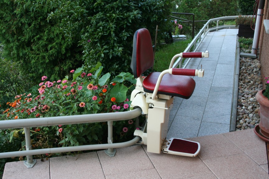 Stair Lifts Outdoor Stairlifts for Curved Stairs
