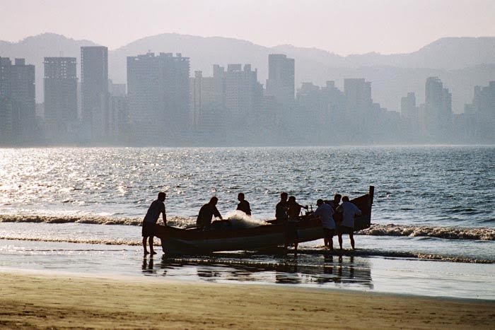 [Arrastão+Praia+Central.JPG]
