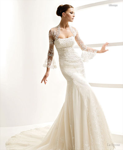 [lasposa_lace_wedding_gown.jpg]