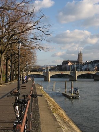 [2008+Basilea-Rin.JPG]