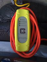 Mini-E field trial 110-volt charging cable standard gear Mini-E pioneers battery charger Clipper Creek