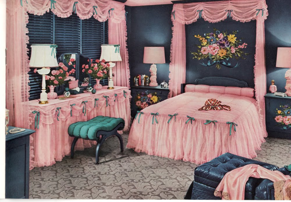 Bedroom vintage, Retro home decor, House and home magazine
