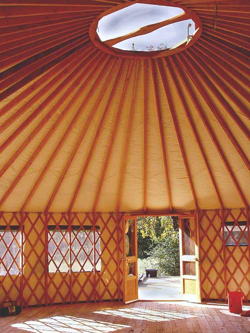 [yurt-interior1.jpg]