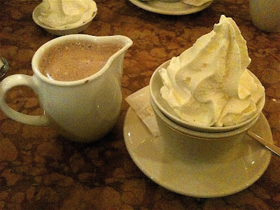 Cafe einstein hot chocolate
