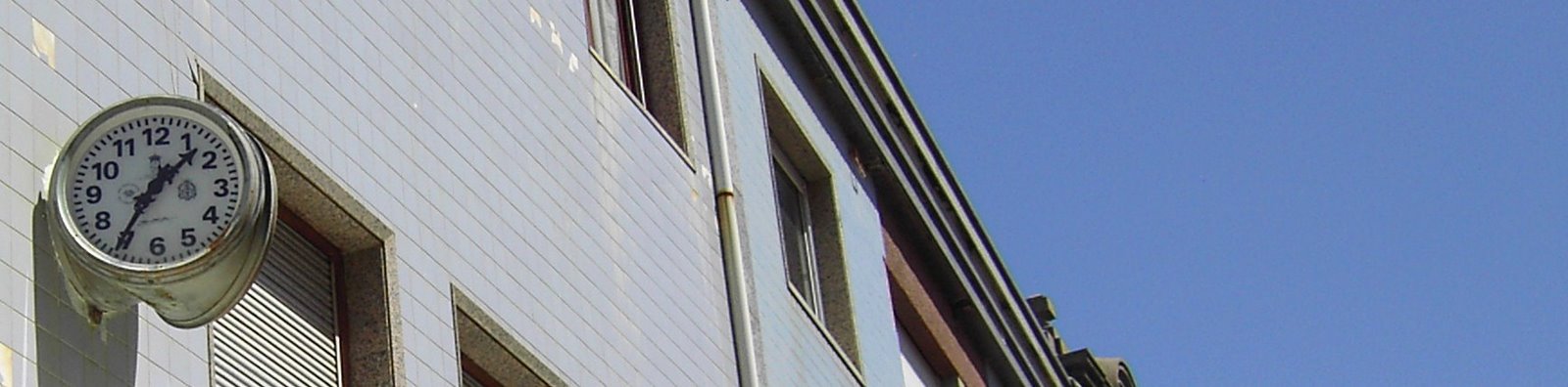 [PICT2700.JPG]