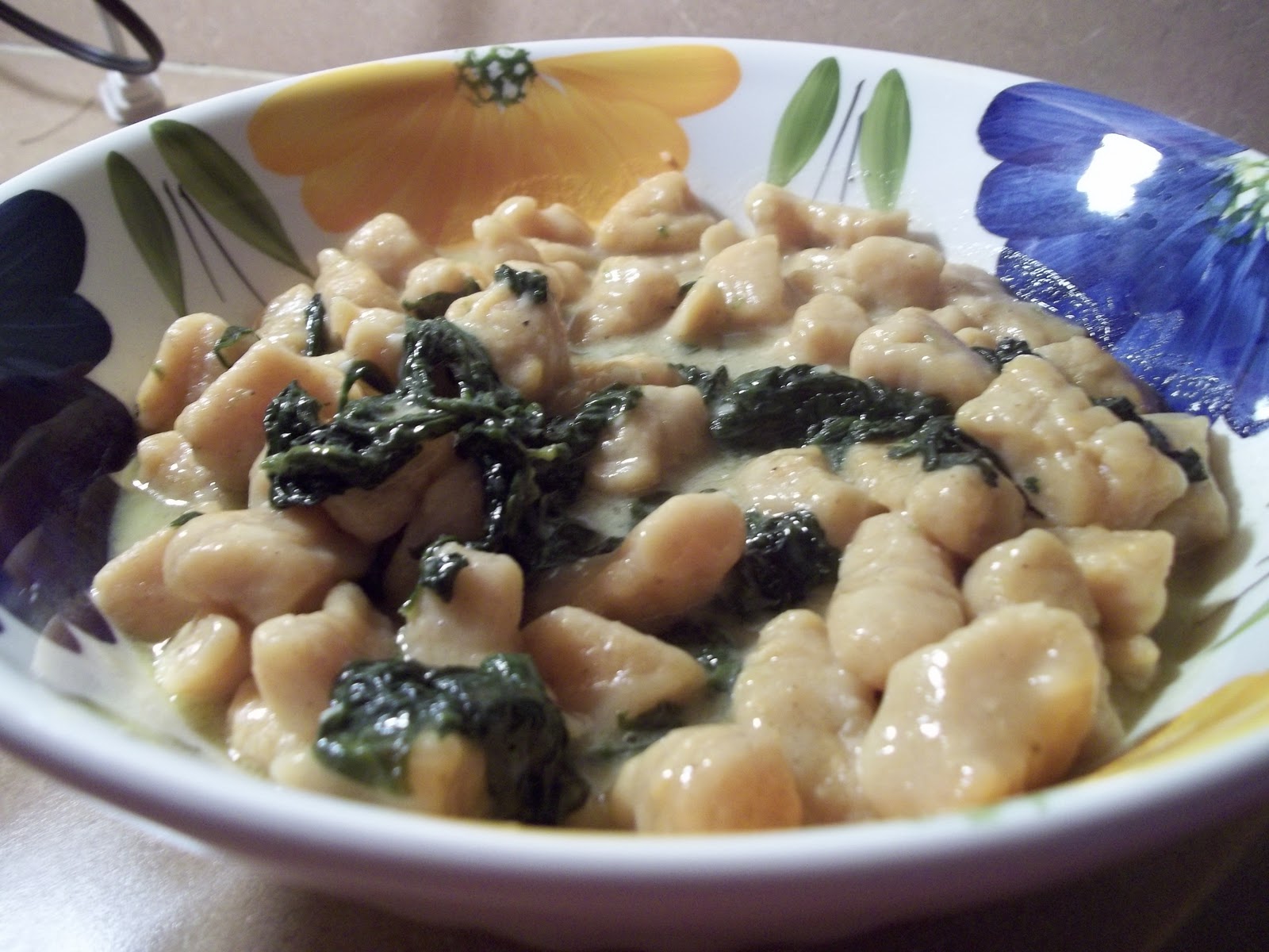 World Class Cooking Buttermilk Spinach Sauce (for pasta or gnocchi)