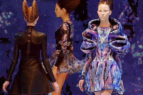 [alexander+modelo+1.jpg]