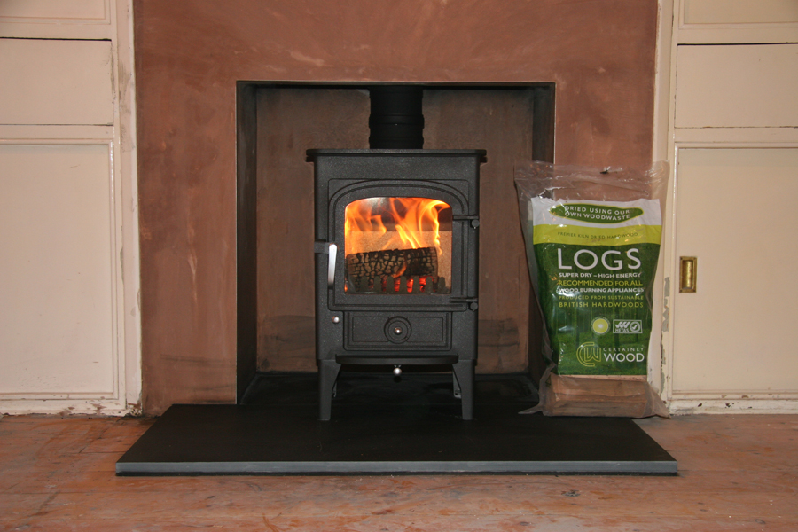 Redwood Stoves Ltd Cornwall Clearview Pioneer wood and multifuel