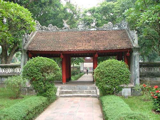 Van Mieu Quoc Tu Giam - The First University in Vietnam Van Mieu Quoc Tu Giam - The First University in Vietnam
