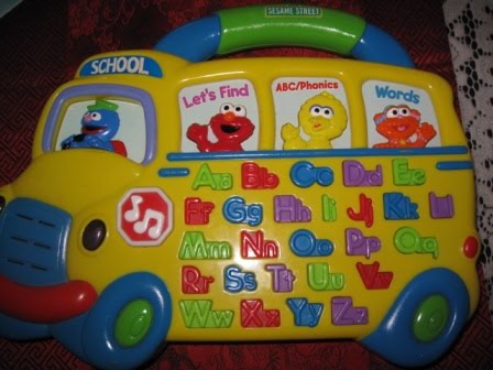 elmo bus toy