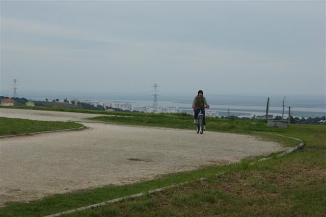 [DSC03593+(Small).JPG]