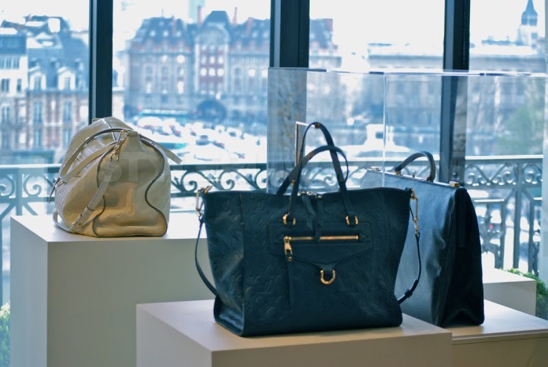 Louis Vuitton, Bags, Louis Vuitton Empreinte Artsy Mm Taupe Glace