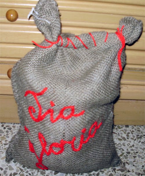 [como_envolver_regalos_saquito.jpg]