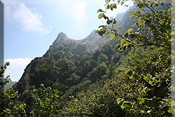 Se aprecia la Cruz del Castillo