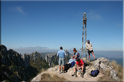 Cruz del Castillo 1.432 m. - 2,15 h.