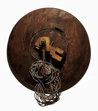 [hess_turntable.jpg]