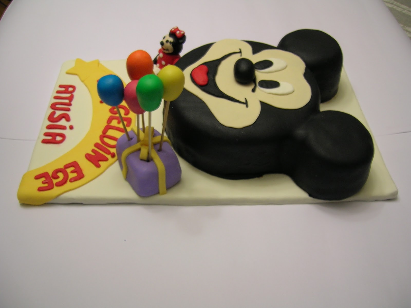 Renkli Tatlar Hayata Tat Katar Mickey Mouse Pasta
