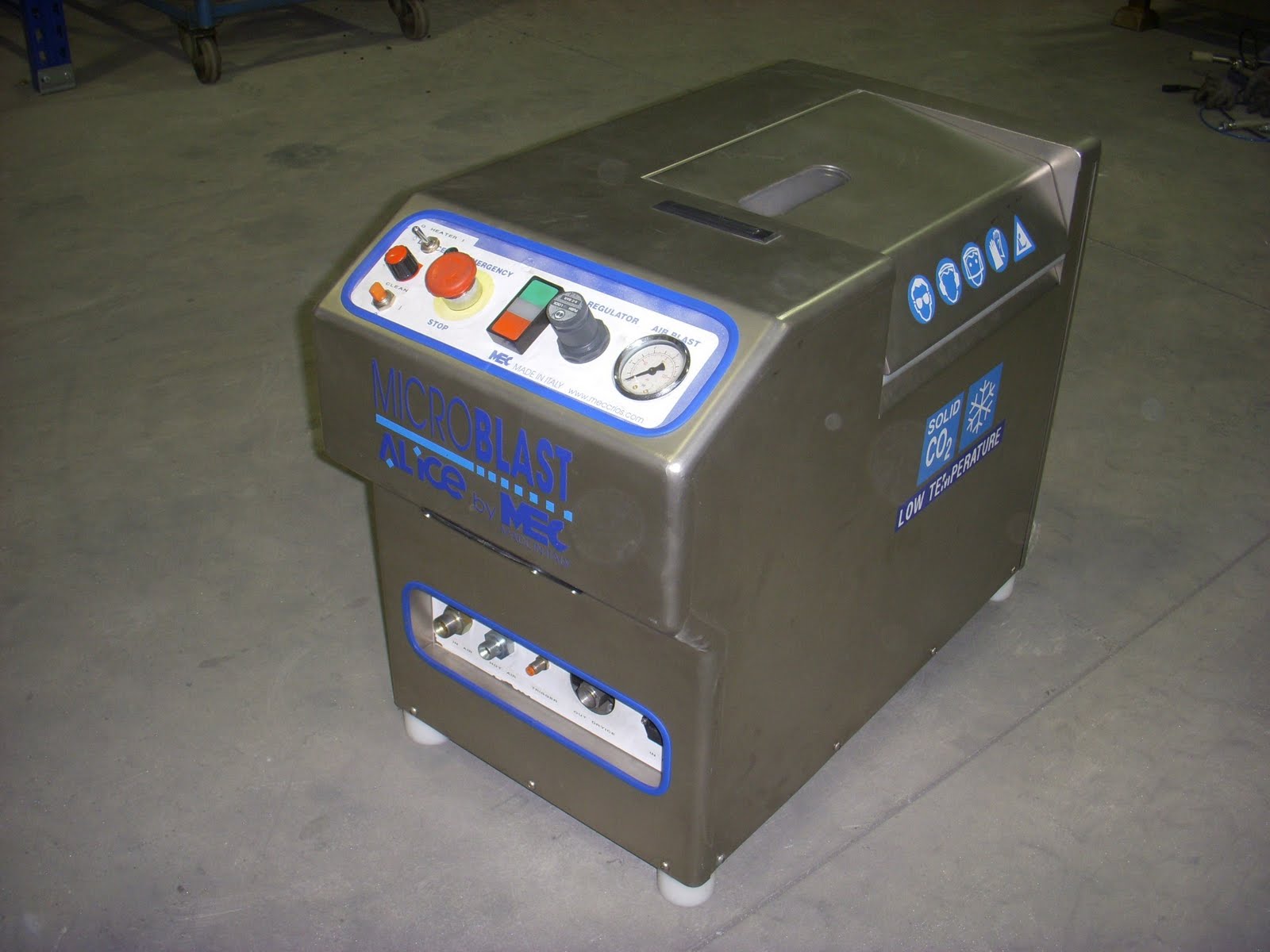 Surface Finishing Machines Dry ice co2 blast cleaning machines pics