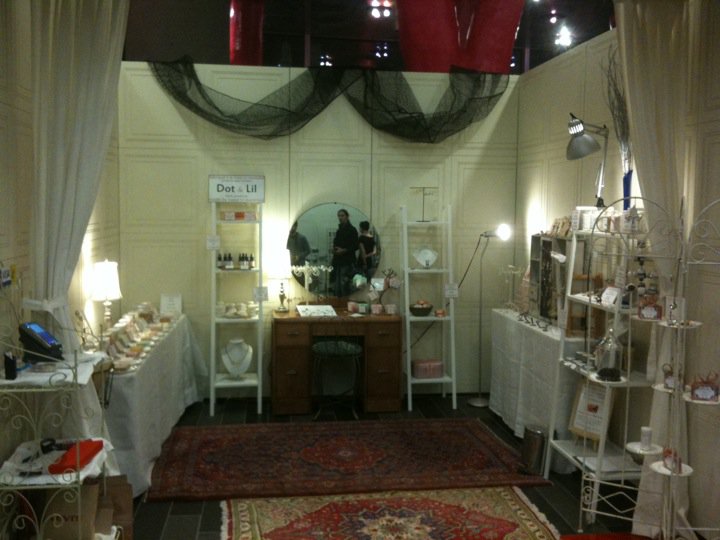 the nutcracker market Dot & Lil