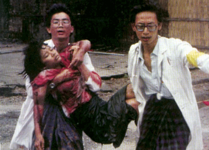 [8907-Women_Protest02.gif]