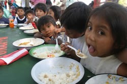 Es mi Perú: Comedores populares en San Juan de Lurigancho (Lima)