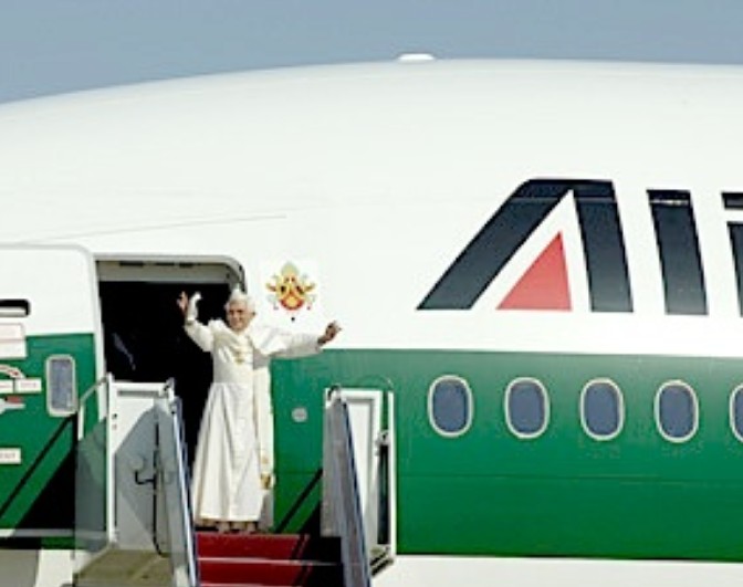 [Benedict+XVI++09]