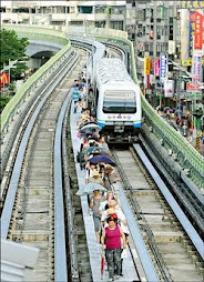 內湖捷運出包