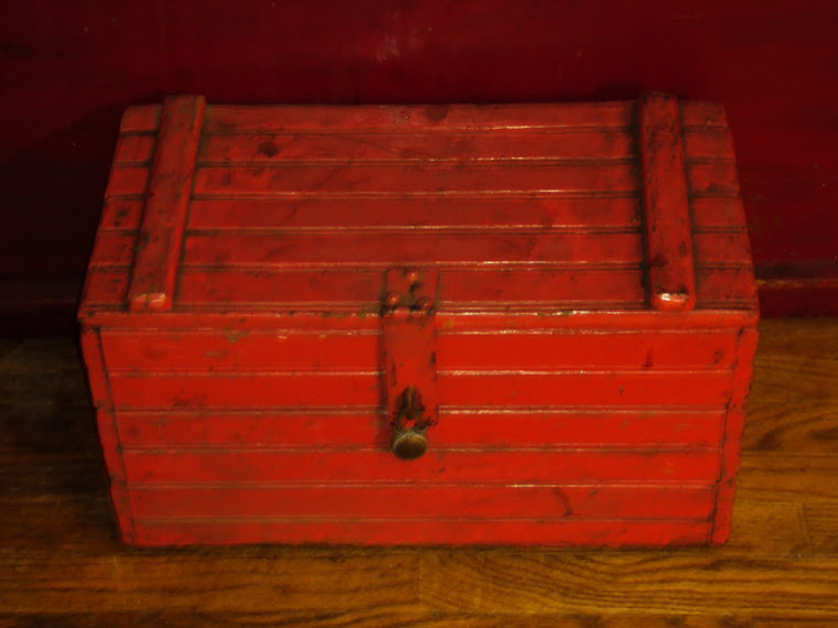 RED TOOL CHEST