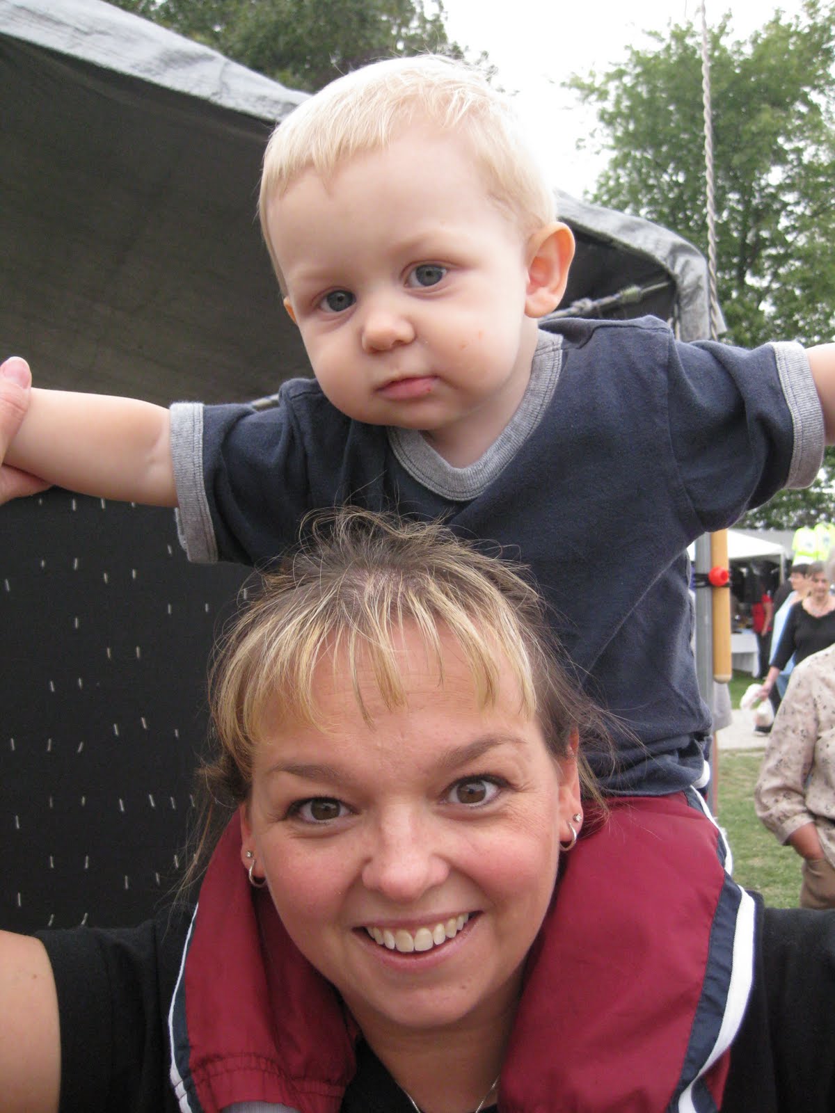IN MY HEAD EVERYDAY IS HALLOWEEN: Clinton Apple and Pork Festival