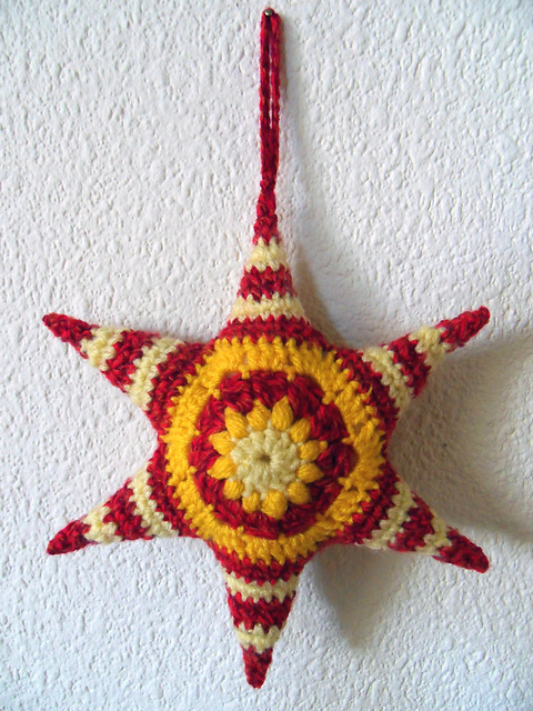 2000 Free Amigurumi Patterns: Hexagons are my Stars