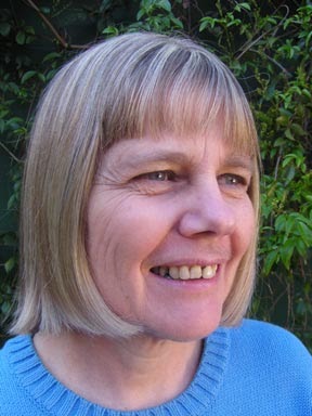 Alien by nadia wheatley essay picture