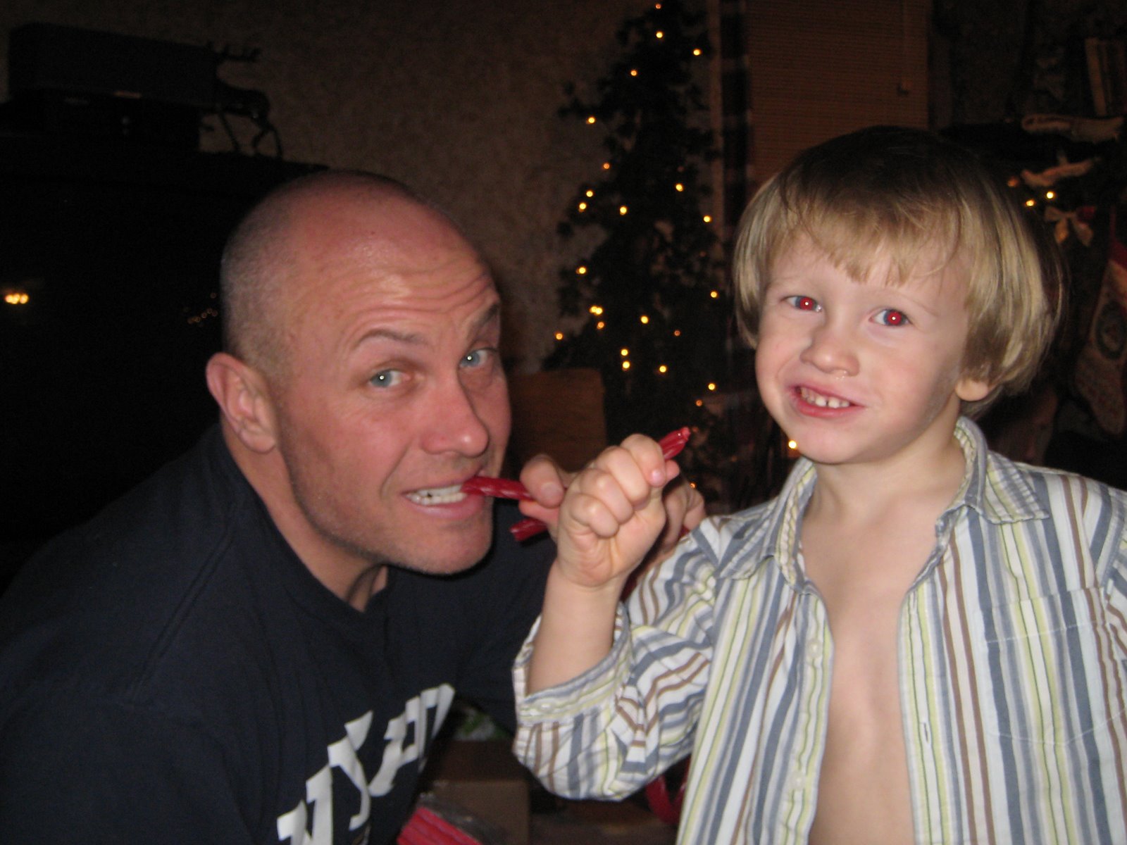 [December+2006+1024.jpg]