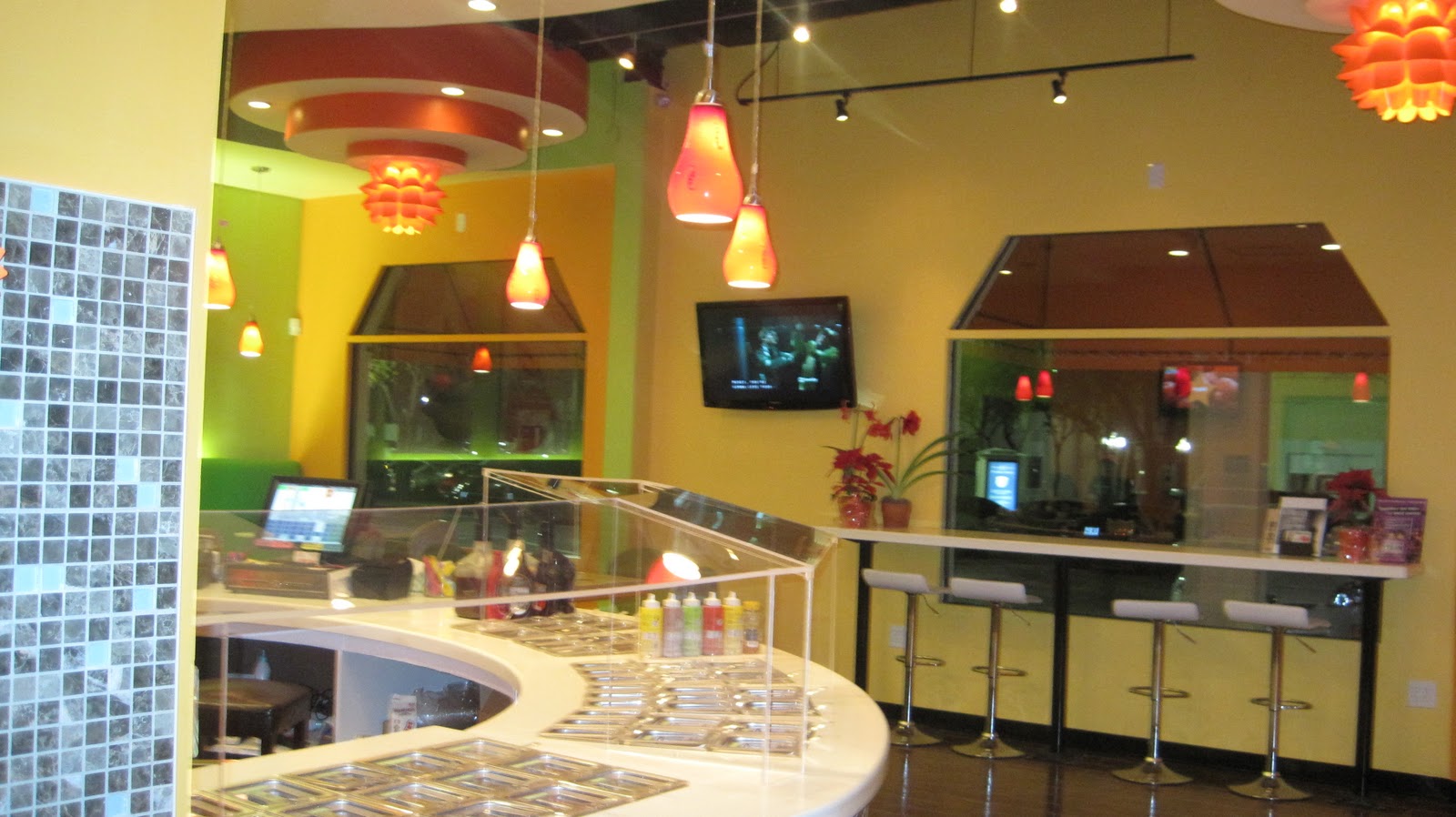 Food Obsessed with Anna in Dallas Tutti Frutti Frozen Yogurt in Addison, TX (by Sherlocks)