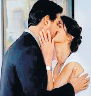 Amruta Patki Kiss