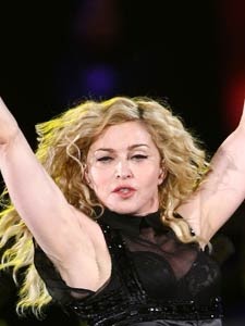 Madonna To Visit Boyfriend