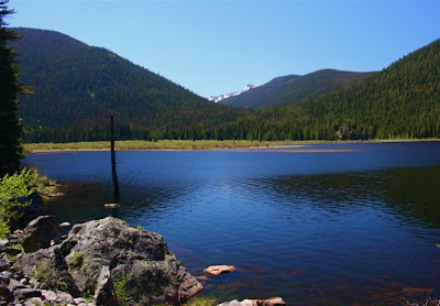 Monarch Lake Colorado Monarch Lake Colorado is the starting point for the Cascade Falls Trail