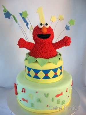 Elmo Birthday Cake on Cake Fiction  Elmo Birthday Cake