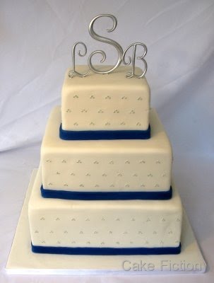 silver blue wedding cake