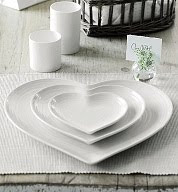 wishlist: The White Company Portobello heart plates