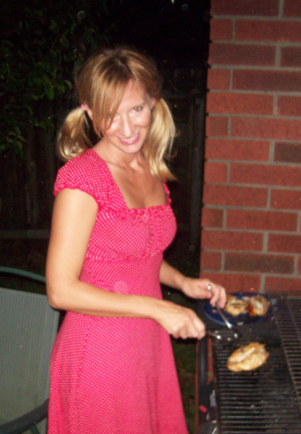 [grilling.JPG]