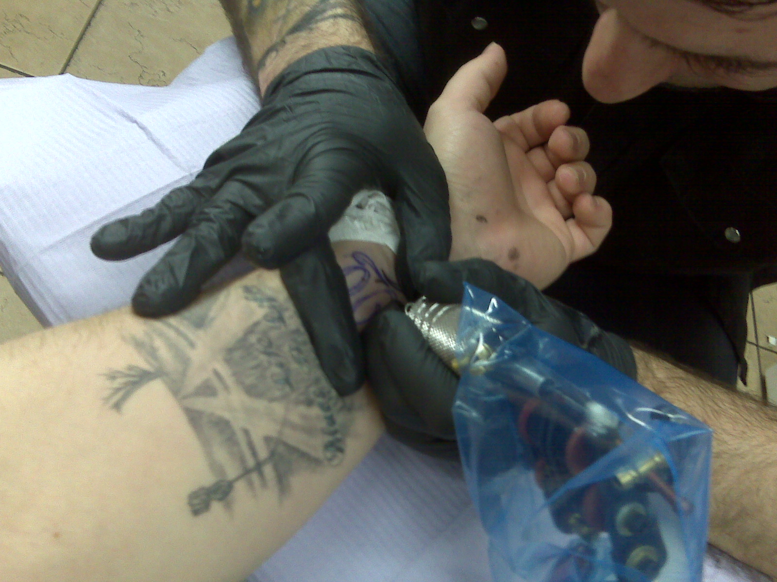 [=?utf-8?B?L01lZGlhIENhcmQvQmxhY2tCZXJyeS9waWN0dXJlcy9JTUcwMDM1OC5qcGc=?=-727171]