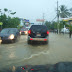 Más de 200 viviendas afectadas por los fuertes aguaceros de la tarde de hoy. Producen caos en la ciudad por inundaciones.