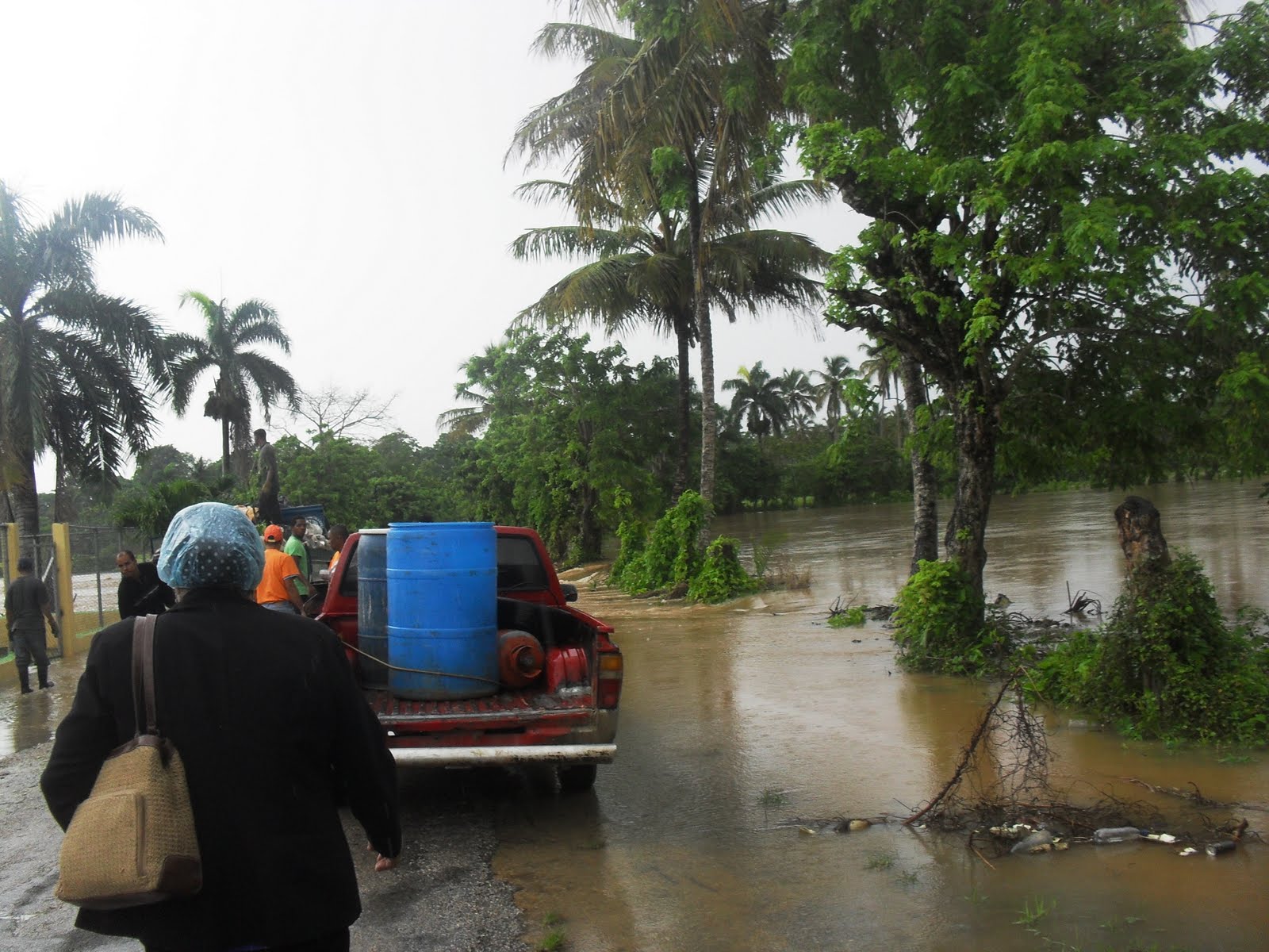 Naguadigital Com El Portal Informativo Del Nordeste Decenas De Comunidades Inundadas Por Crecidas De Rios Y Lluvias