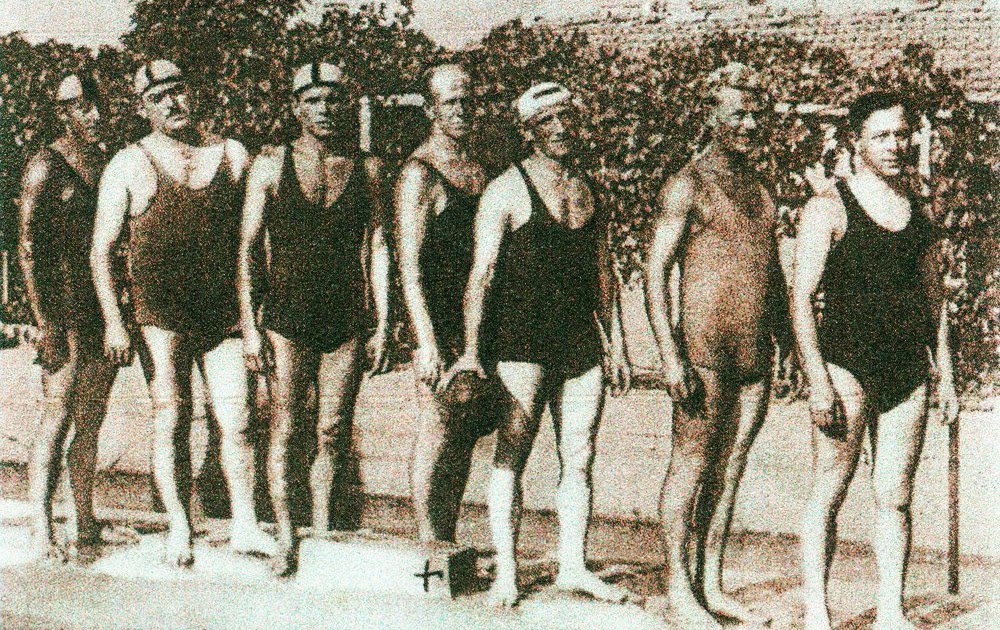 Water Polo legends 1931 The team of “A.S. de Cannes”