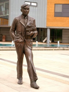 Alan Turing Statue
